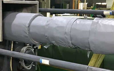 注塑機(jī)<a href=http://www.gzxsjob.com/e/tags/?tagname=%E4%BF%9D%E6%B8%A9%E8%A1%A3 target=_blank class=infotextkey>保溫衣</a>的好處